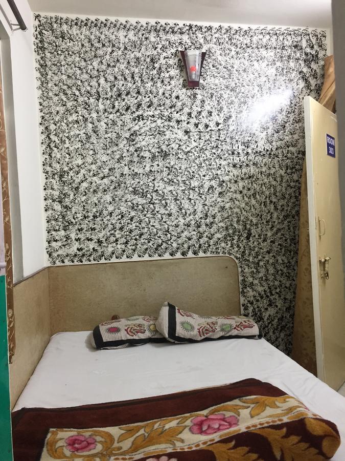 Karam Durga Guest House 新德里 外观 照片