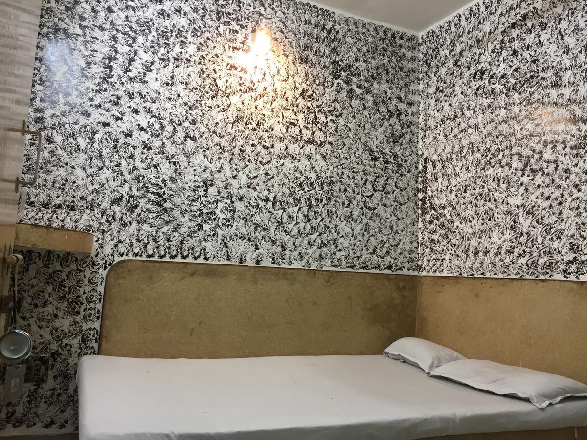Karam Durga Guest House 新德里 外观 照片