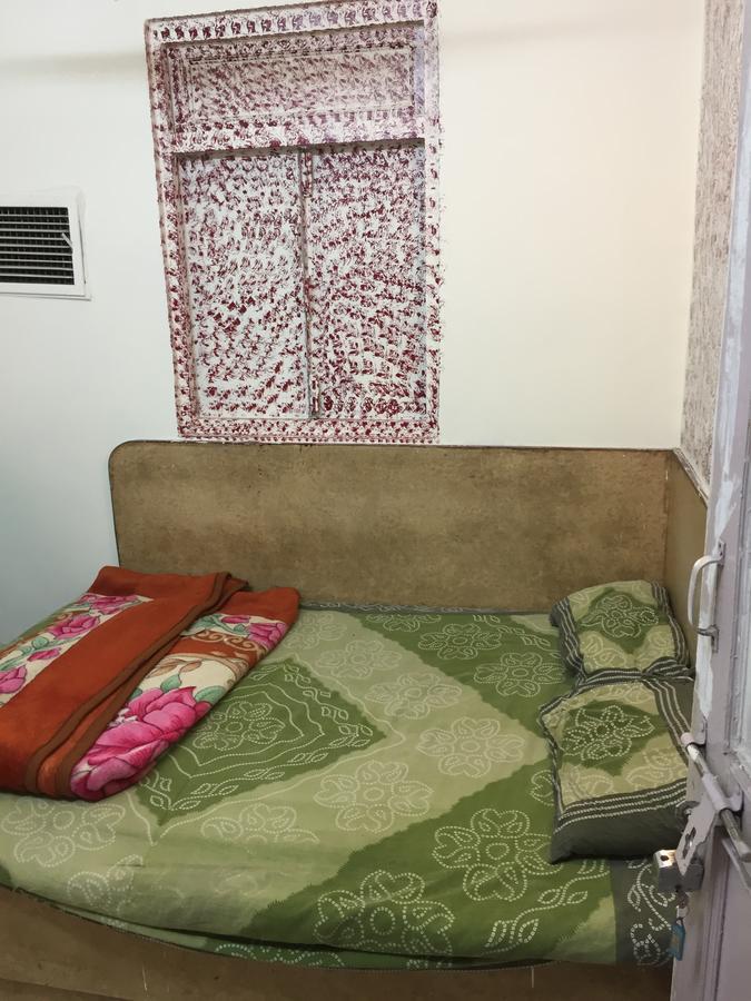 Karam Durga Guest House 新德里 外观 照片